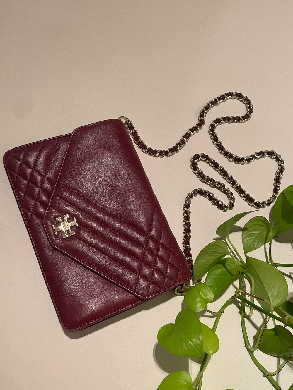 Tory Burch Quilted Leather Chain Crossbody - Wine